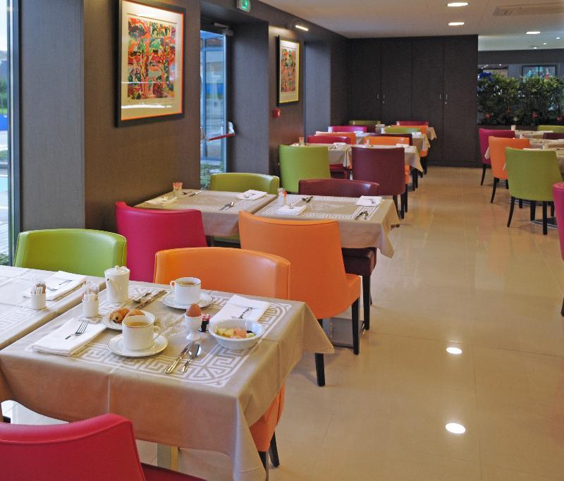 Hotel Roi Soleil Prestige Strasbourg Schiltigheim Zewnętrze zdjęcie